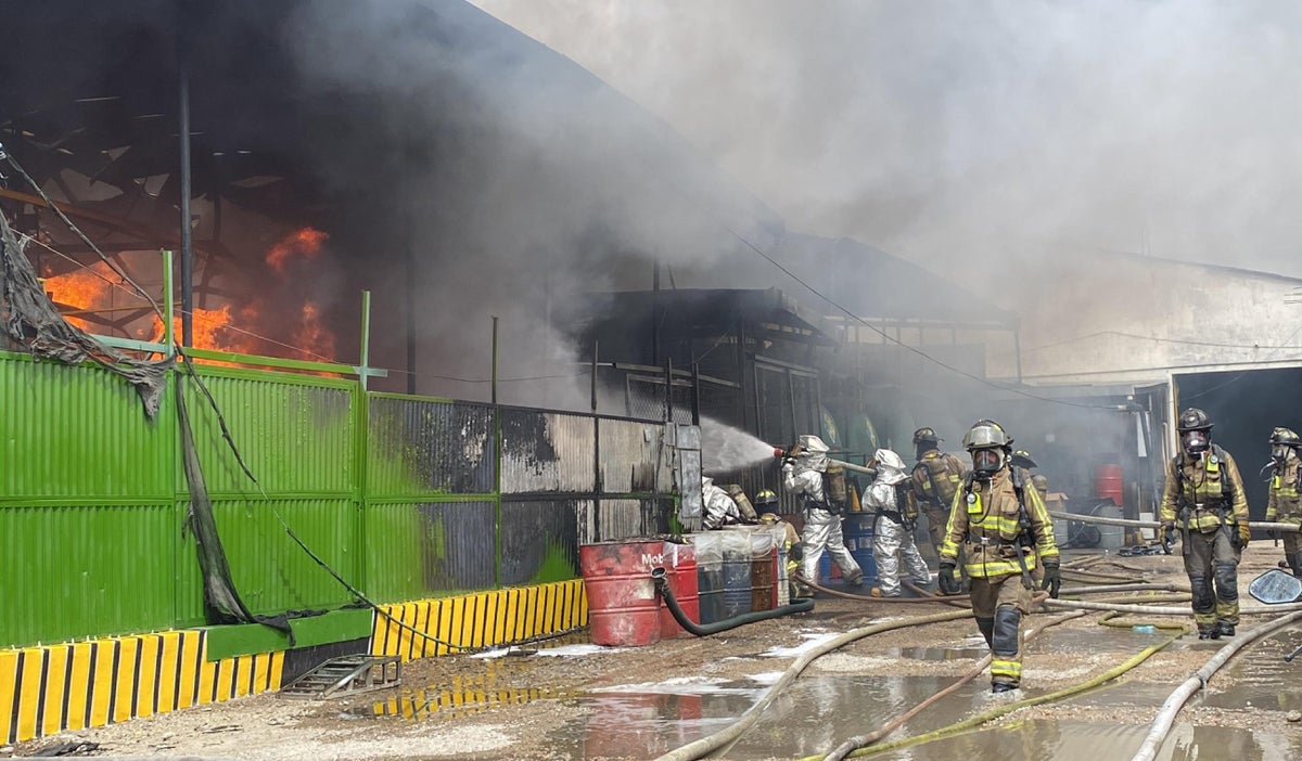 Incendio en bodega de reciclaje en Bogotá