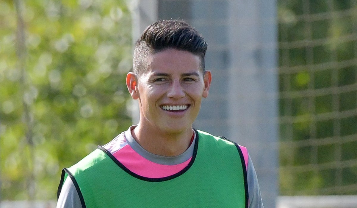 James Rodríguez busca ganarse un puesto en el Rayo Vallecano con más minutos en cancha