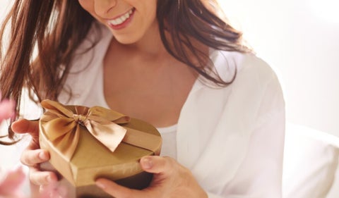 Descubra la guía de regalos perfecta para el Día del Amor y la Amistad en Colombia
