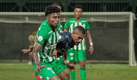 Nacional derrotó a Alianza