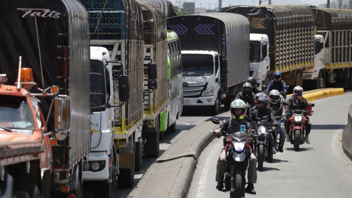 Paro camionero | Protesta de transportadores de carga | Desabastecimiento| Gasolina | Bogotá | Septiembre 2024