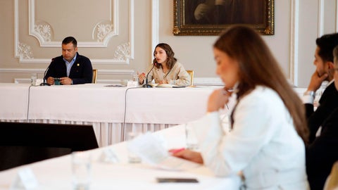 Reunión con congresistas