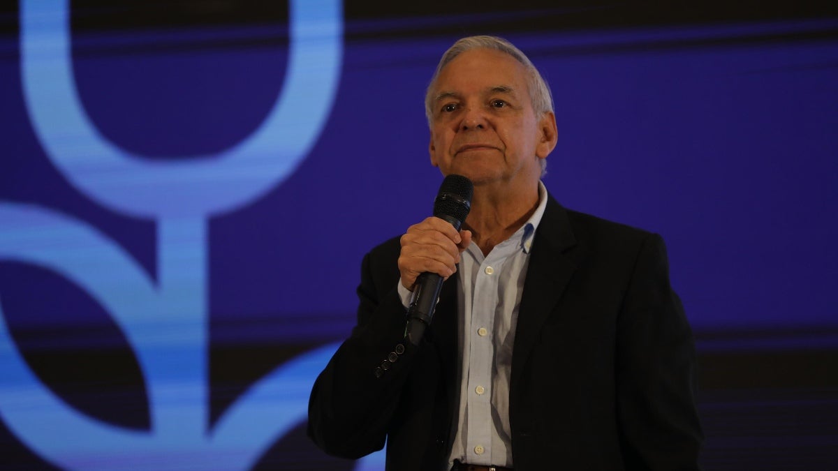 Ricardo Bonilla, ministro de Hacienda, estudia un nuevo recorte al presupuesto