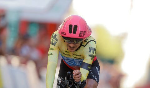Richard Carapaz se retira de los Mundiales de Ciclismo de Ruta en Zúrich
