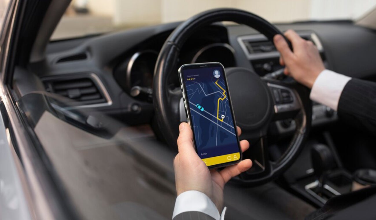 Uber lanza en Colombia Uber Teens, un servicio seguro para adolescentes de 14 a 17 años