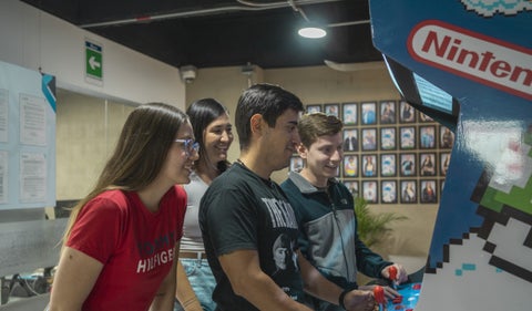 Centro de Innovación Creativa Kruw