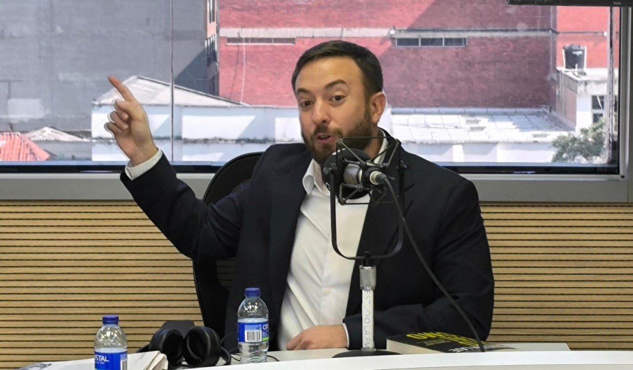 Agustín Laje Arrigoni presenta su nuevo libro sobre globalismo y control en el siglo XXI