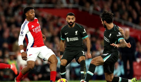 El emocionante empate 2-2 entre Arsenal y Liverpool en la Premier League deja a ambos equipos con un punto en el Emirates Stadium ante 60.383 espectadores.