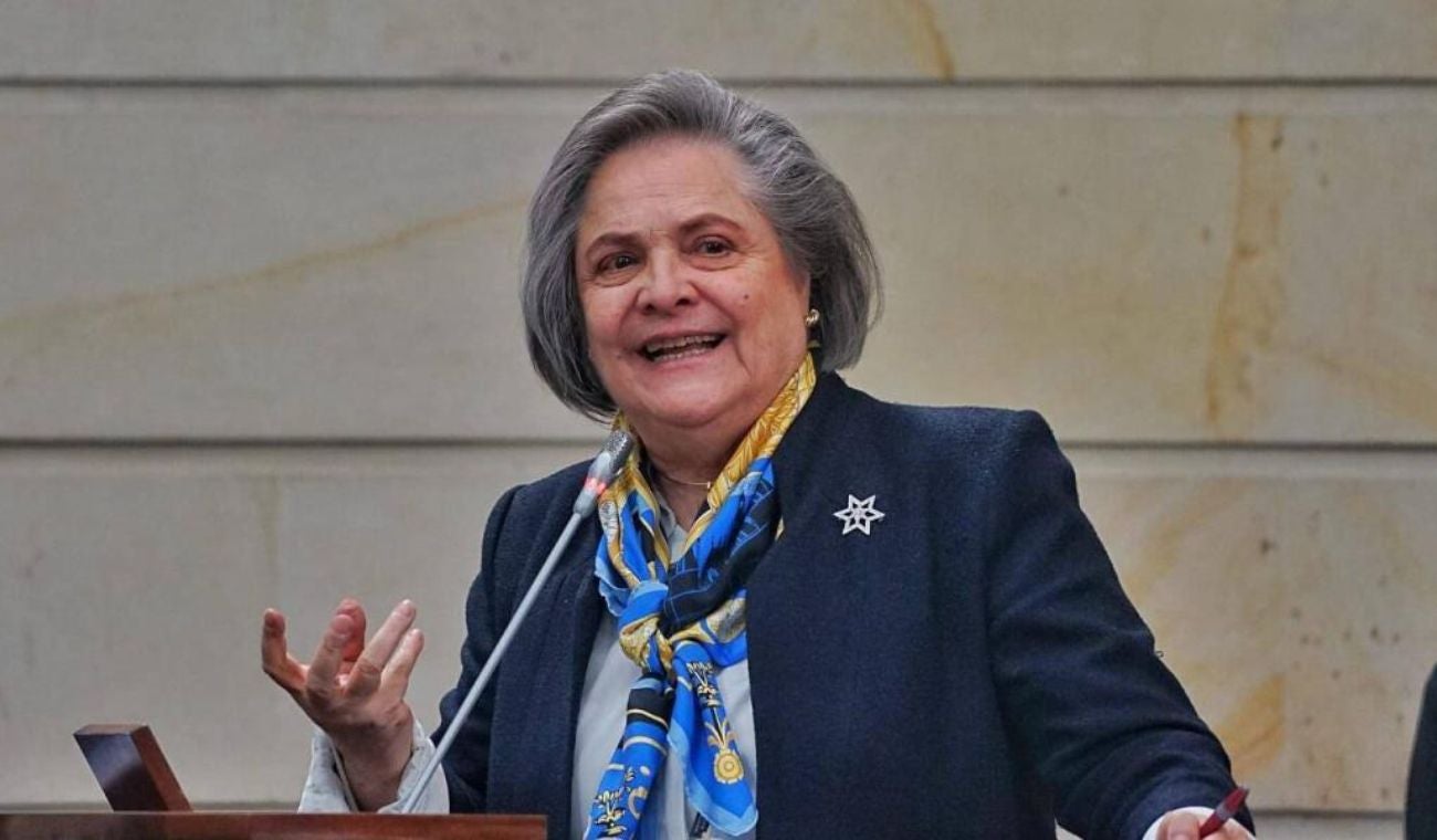 Clara López