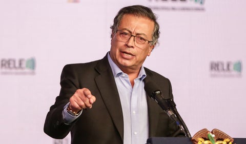 "Los Secretos de Darcy Quinn revelan que el CNE puede investigar al presidente Petro según el Consejo de Estado