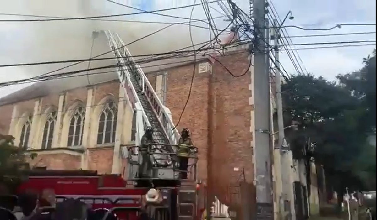 Incendio en la Universidad Católica