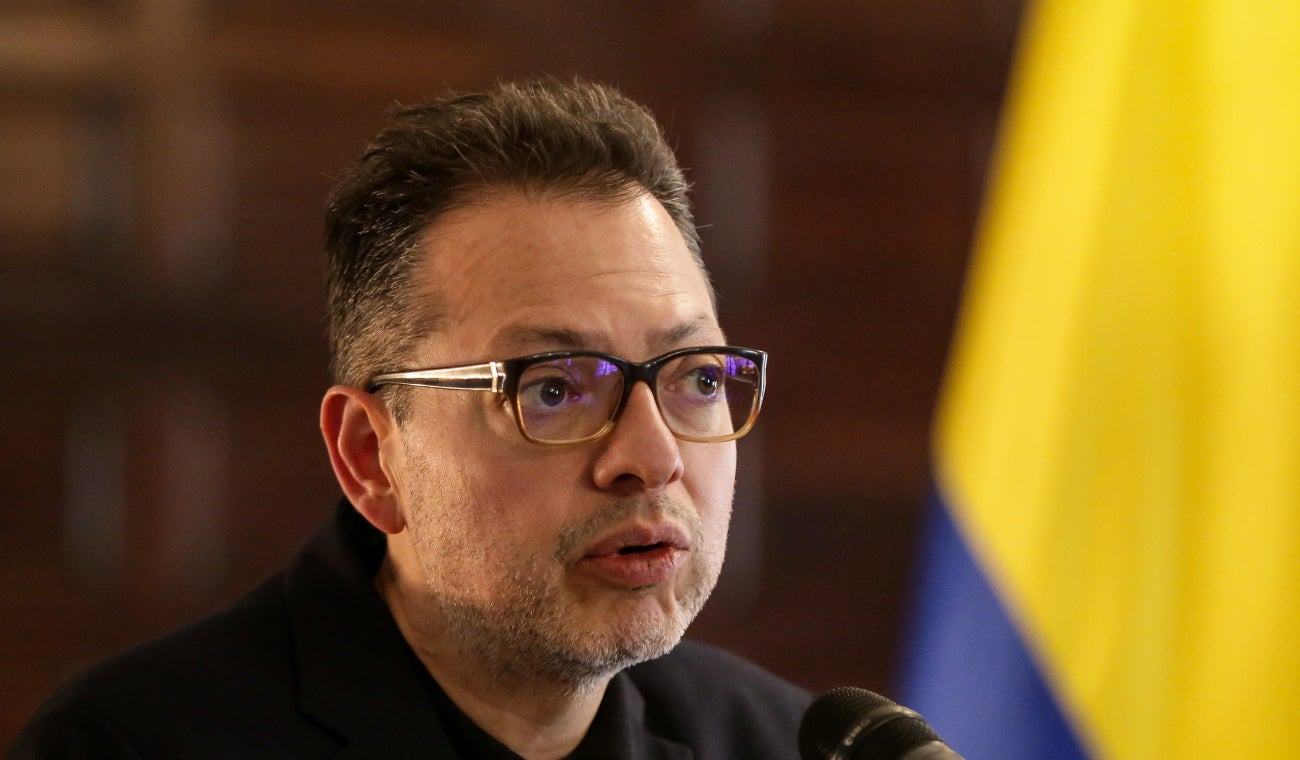 El ministro de Cultura, Juan David Correa, anuncia que faltan dos reuniones técnicas para declarar el 'monumento a la resistencia' como patrimonio de los colombianos.