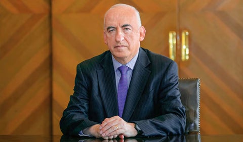 Leonardo Villar