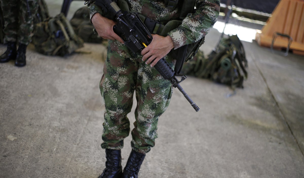 Militares atacados con explosivos en Santa Rosa, Bolívar