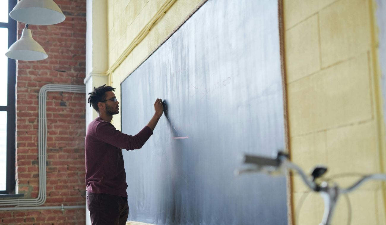 Así quedó el SALARIO para PROFESORES públicos este 2025
