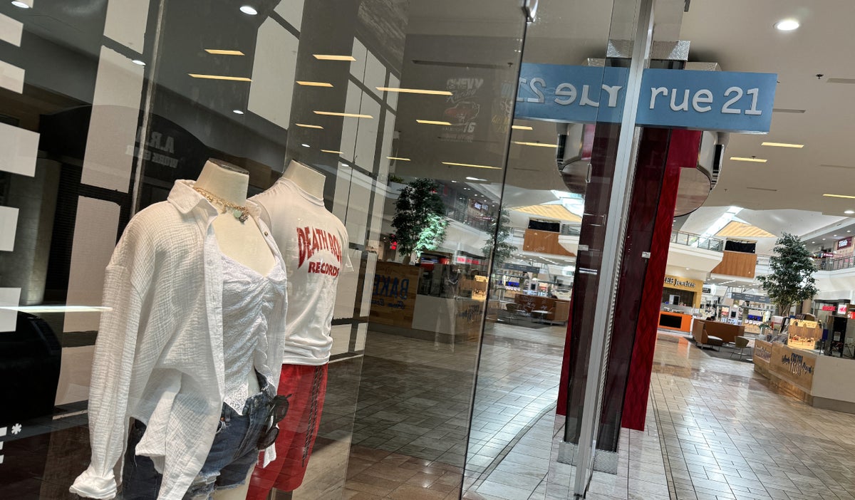 Rue21 se suma a la lista de tiendas en bancarrota