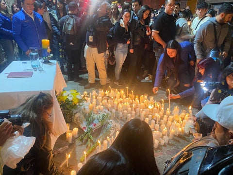 Rinden homenaje a las cinco estudiantes que fallecieron en el trágico accidente en la vía La Mesa - Mosquera