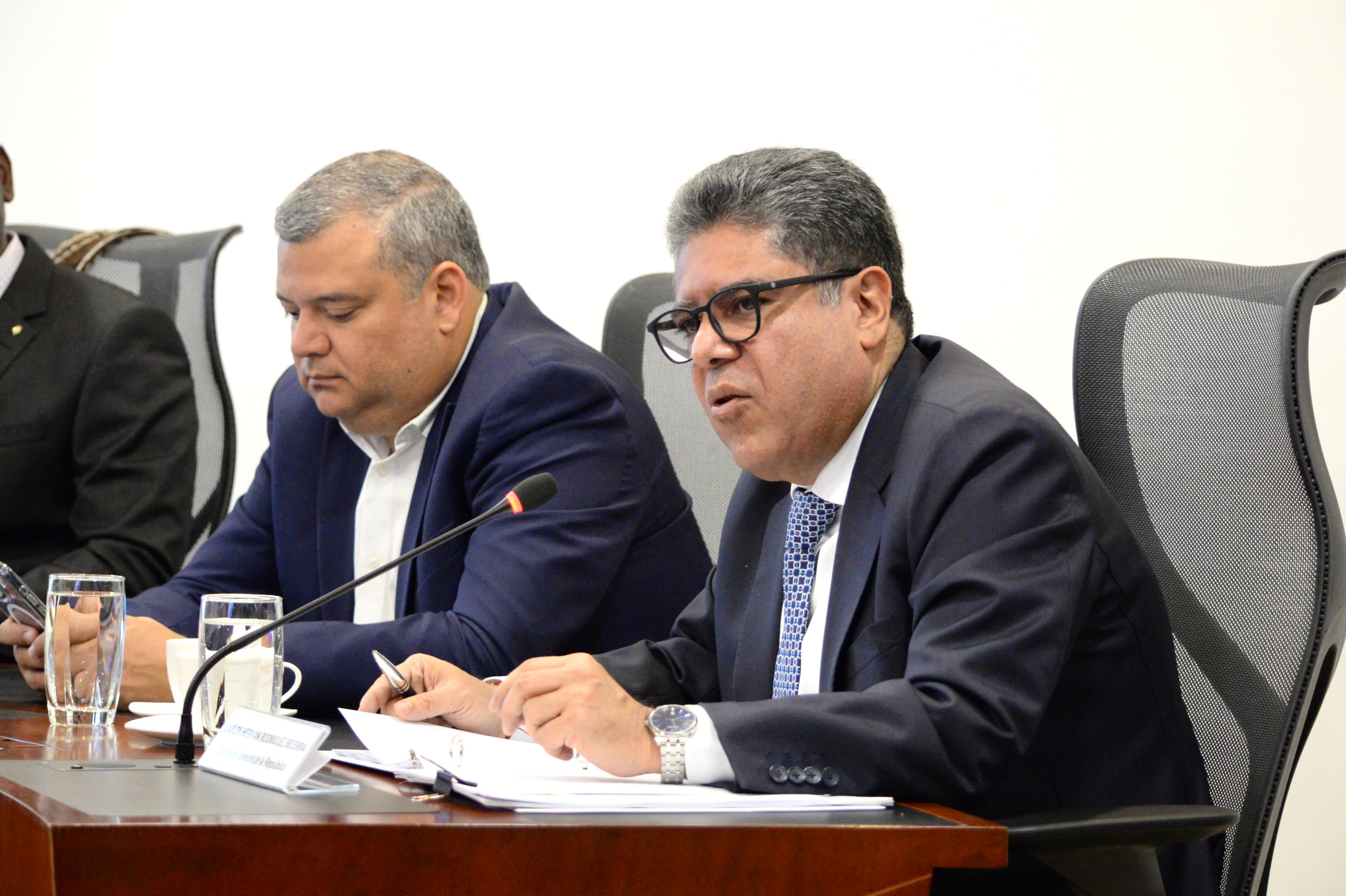 Contralor General, Carlos Hernán Rodríguez Becerra
