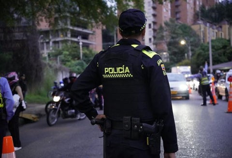 Referencia de policías en Envigado