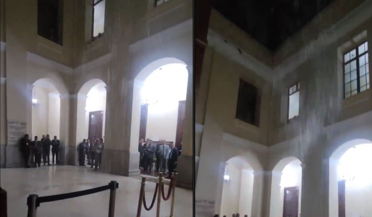 Colapso en Salón Elíptico del Congres por fuertes lluvias