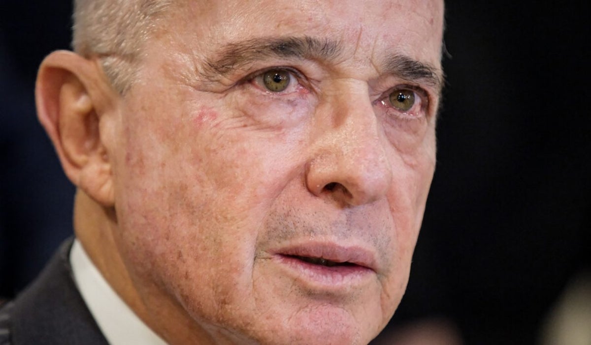 Álvaro Uribe