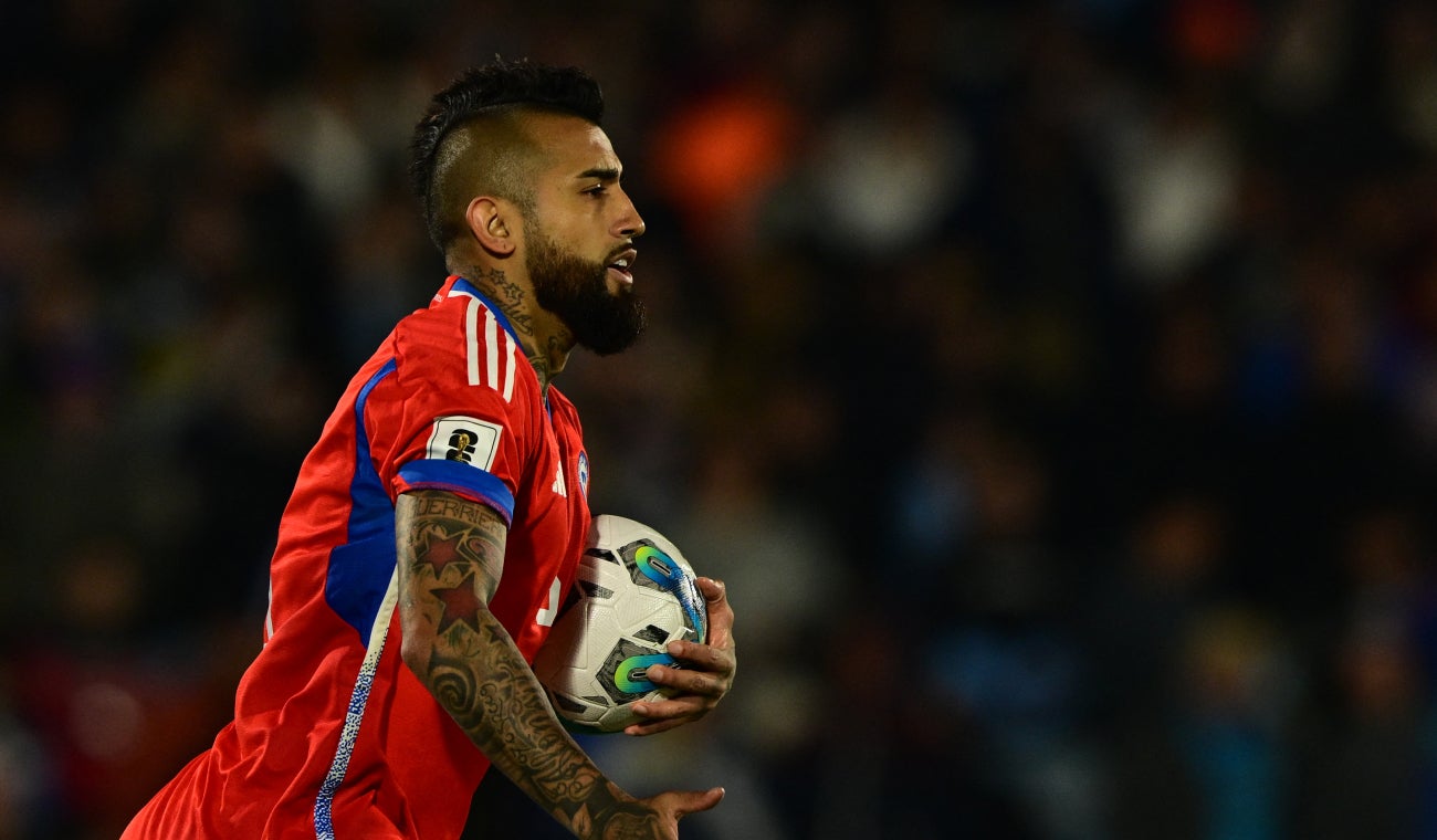 Arturo Vidal se reconcilia con Ricardo Gareca en la selección de Chile, dejando atrás las polémicas y enfocándose en las Eliminatorias Sudamericanas