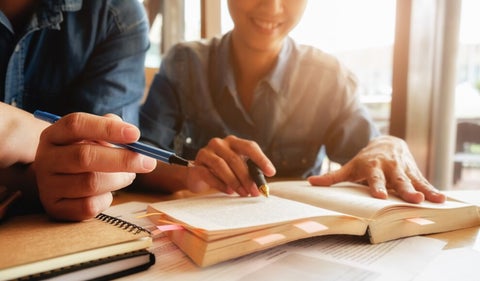 Becas para los futuros campeones: La oportunidad de alcanzar la cima