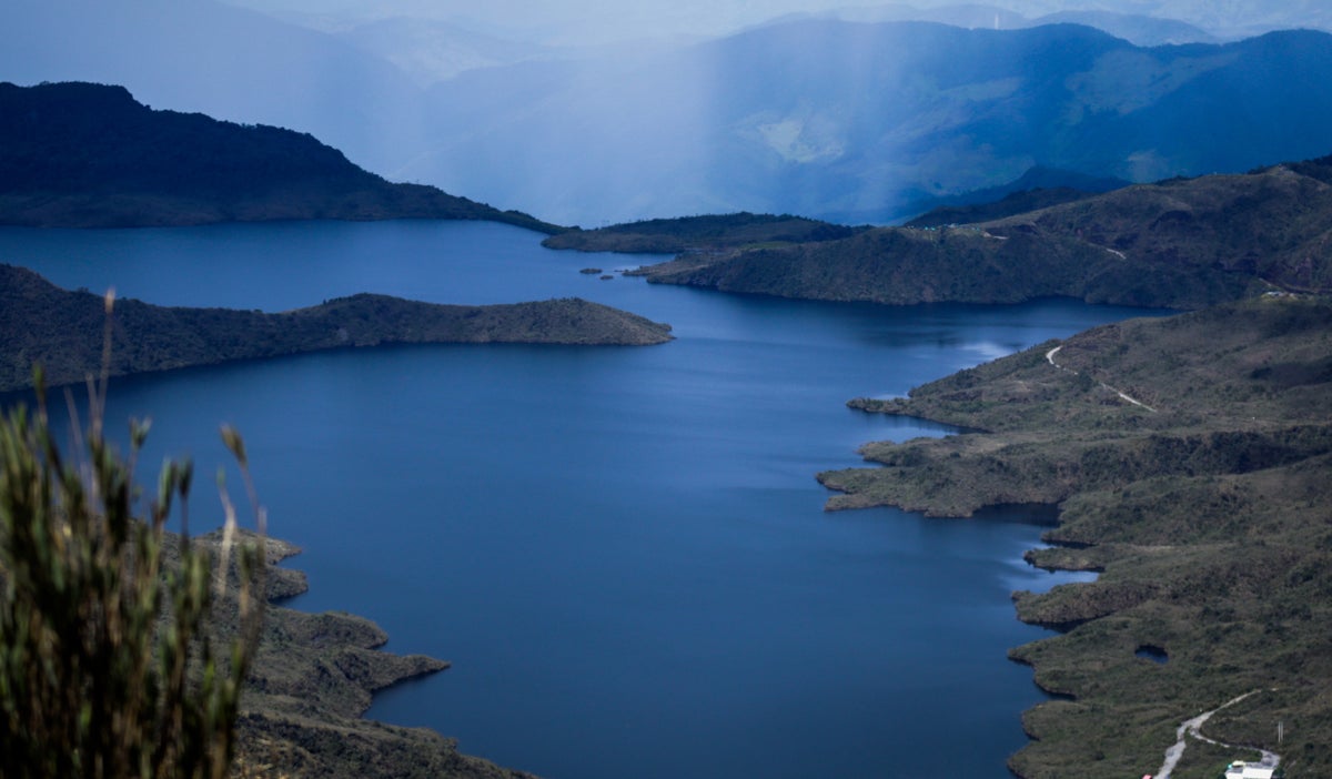 Los embalses de Cundinamarca continúan en ascenso por las lluvias de noviembre, según la CAR. Niveles de Chingaza al 52,86 y alerta por PMU ante posibles emergencias.