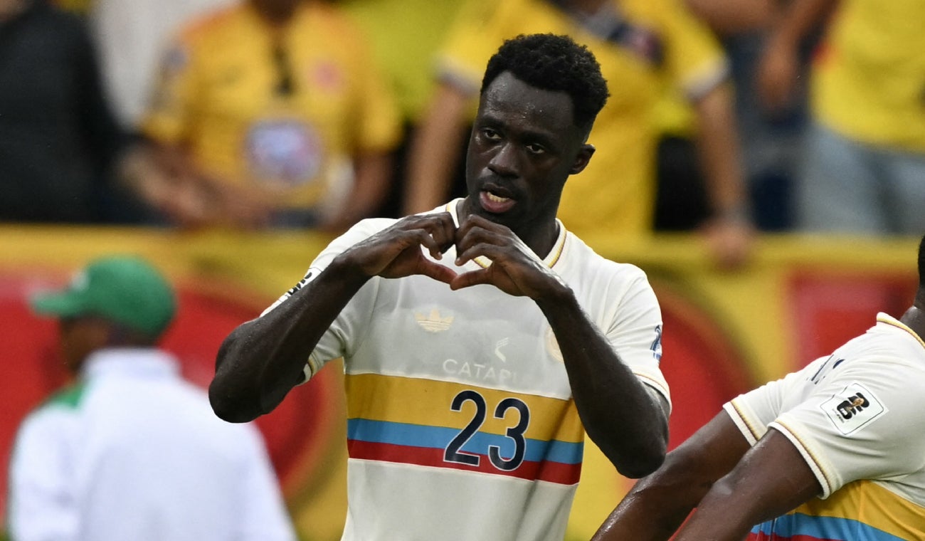 La Selección Colombia sufre remontada en contra de Uruguay en las Eliminatorias, con un autogol de Davinson Sánchez.