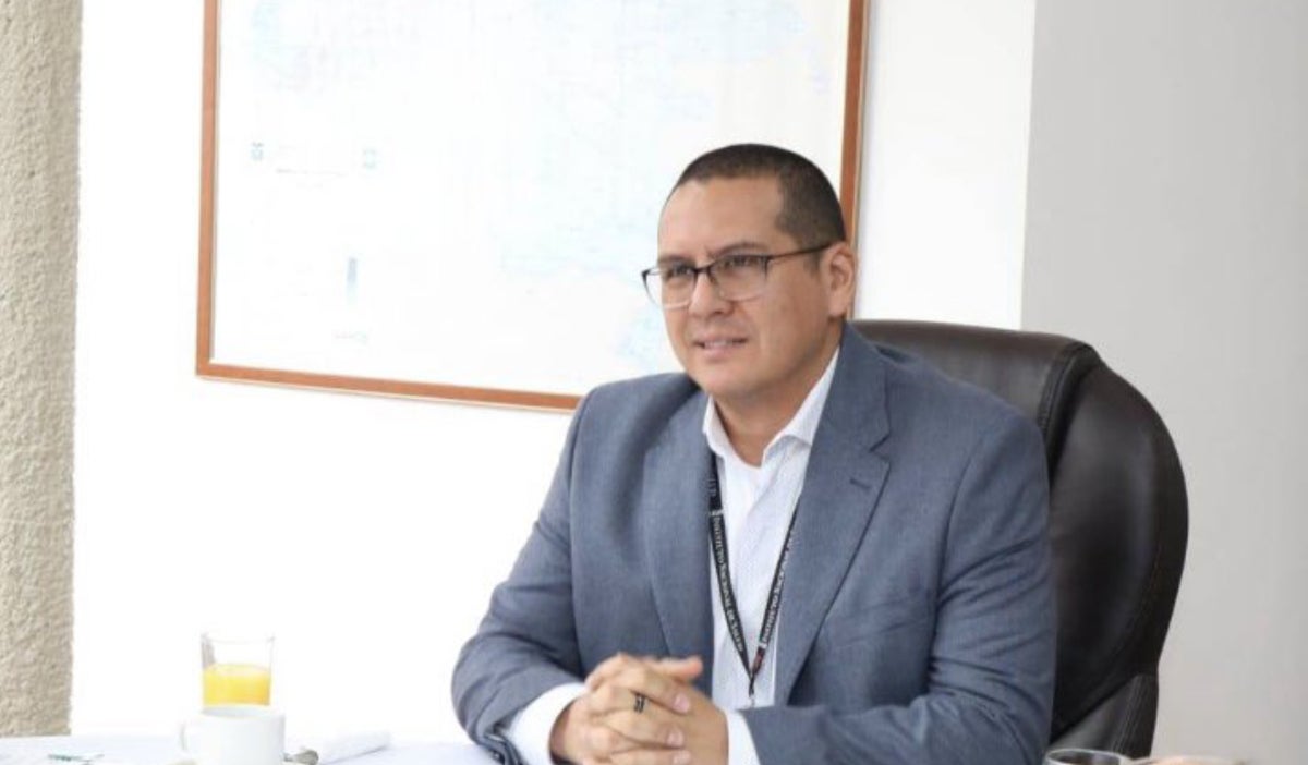 Superintendente Nacional de Salud defiende cambio de interventores en EPS intervenidas, asegurando probidad y rectitud en su selección.
