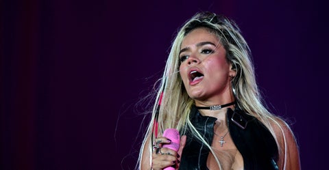 Karol G responde a las críticas a +57