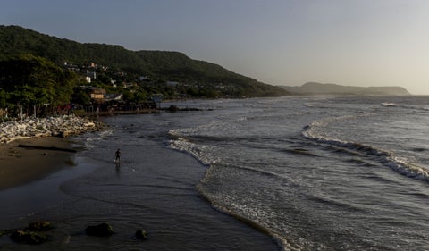 Depresión tropical 18 se convierte en tormenta tropical Rafael y se aproxima a huracán