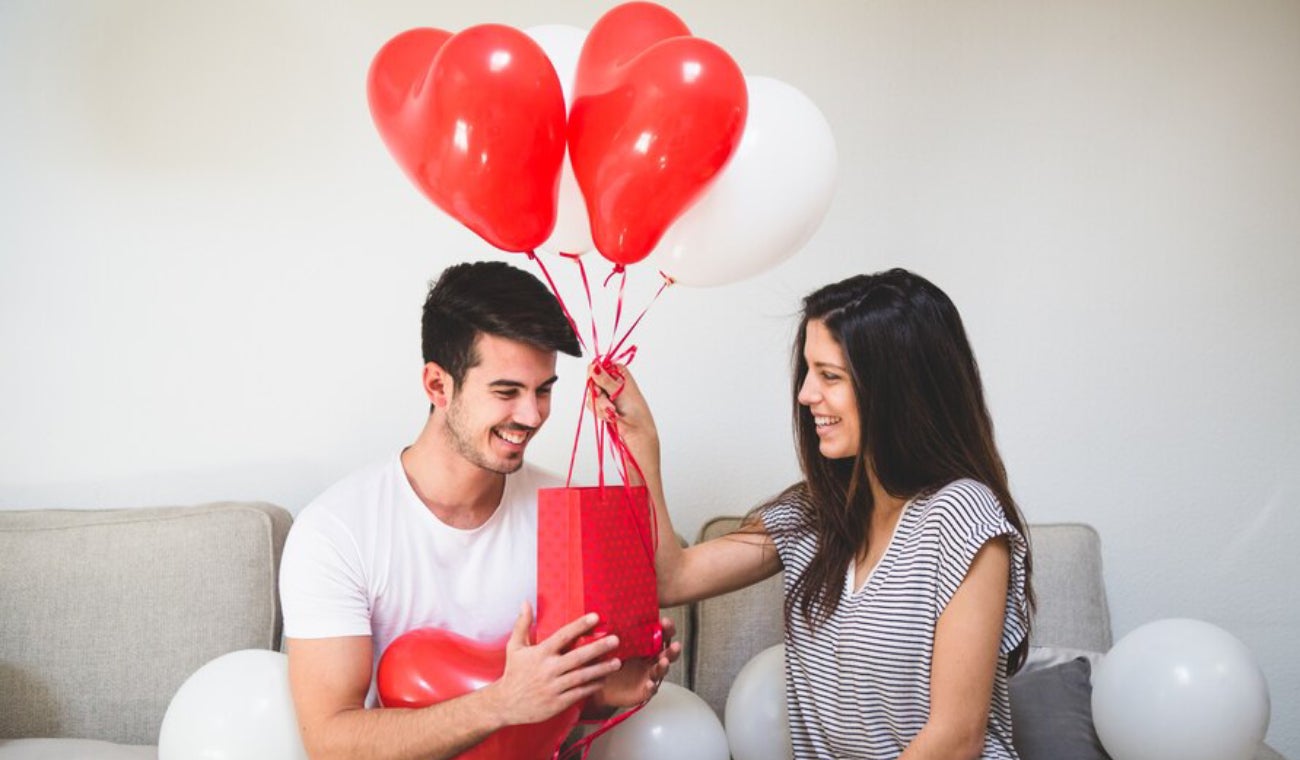 Celebre su aniversario de una manera especial con estas 4 ideas de regalo que harán que su pareja se sienta más amada que nunca