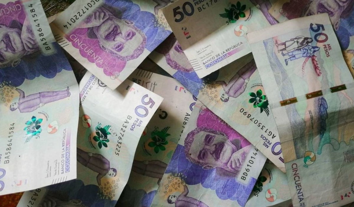 Pesos colombianos