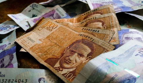 Pesos colombianos