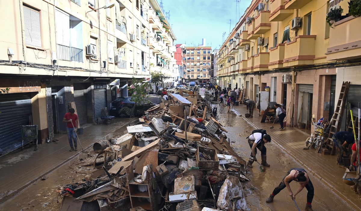 Inundaciones en España: aumentan a 205 las víctimas mortales