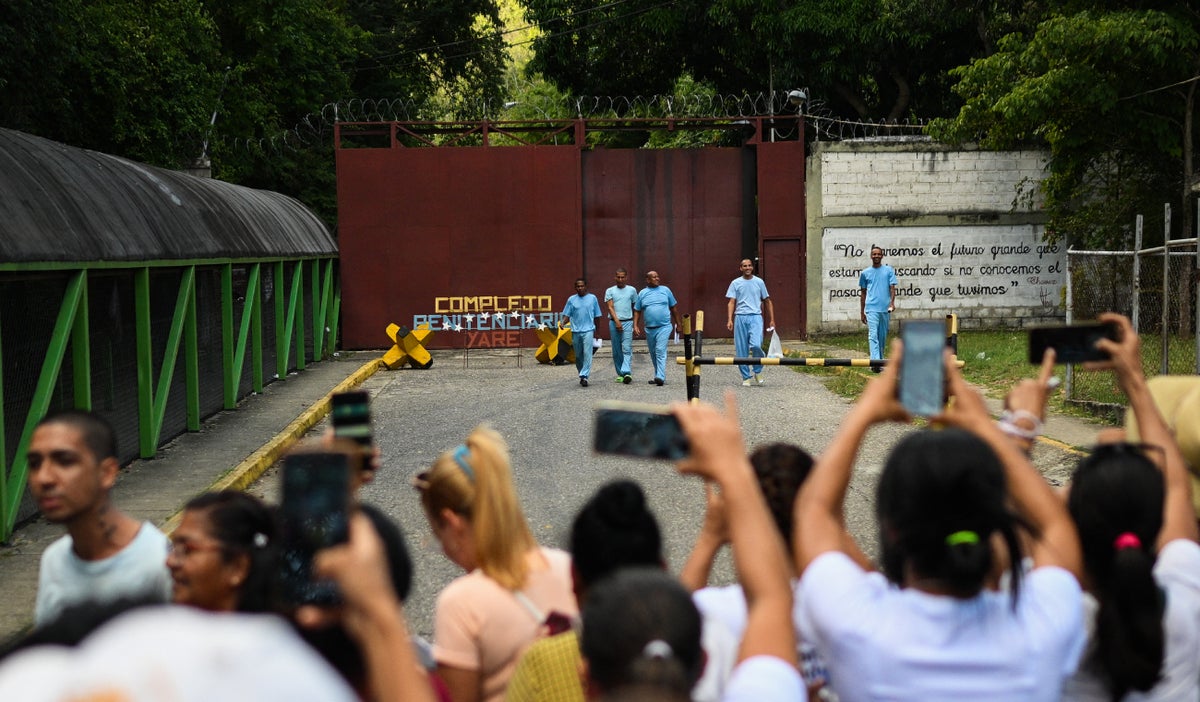 225 detenidos liberados en Venezuela tras protestas postelectorales.
