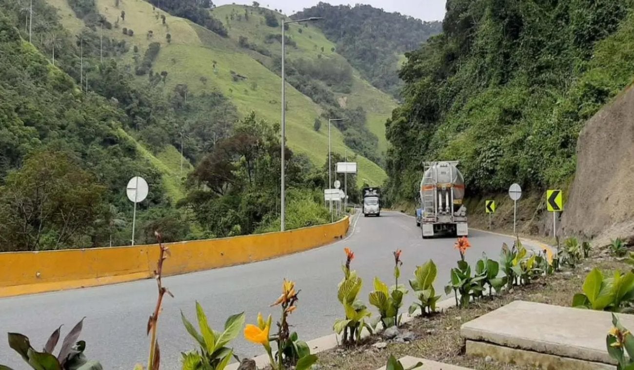 Vía La Línea