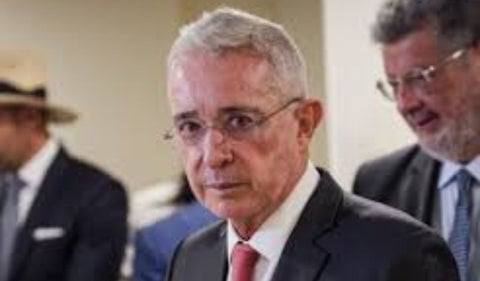 Álvaro Uribe
