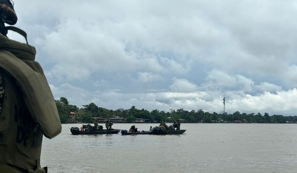 Armada intensifica búsqueda de embarcación