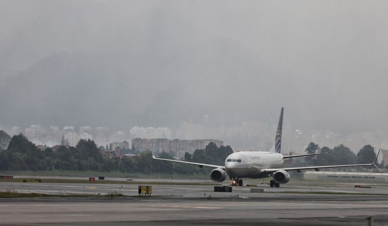 Avión