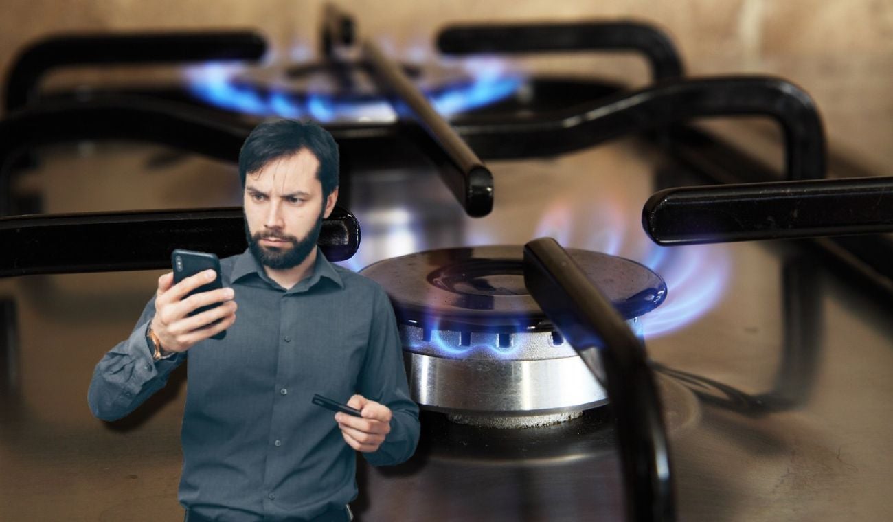 Gas