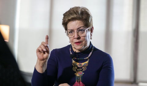 Gloria Inés Ramírez, ministra de Trabajo, advierte que el salario mínimo de 2025 podría salir por decreto