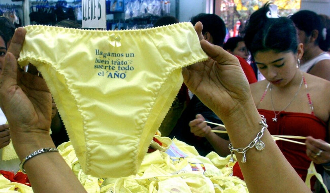 La suerte del Año Nuevo: el origen del cuco amarillo para un 2025 lleno de prosperidad