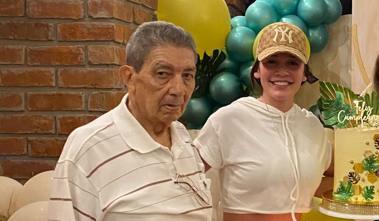 Lina Tejeiro y su abuelo