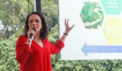 María Constanza García