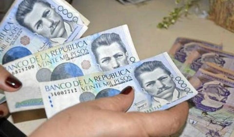 Pesos colombianos