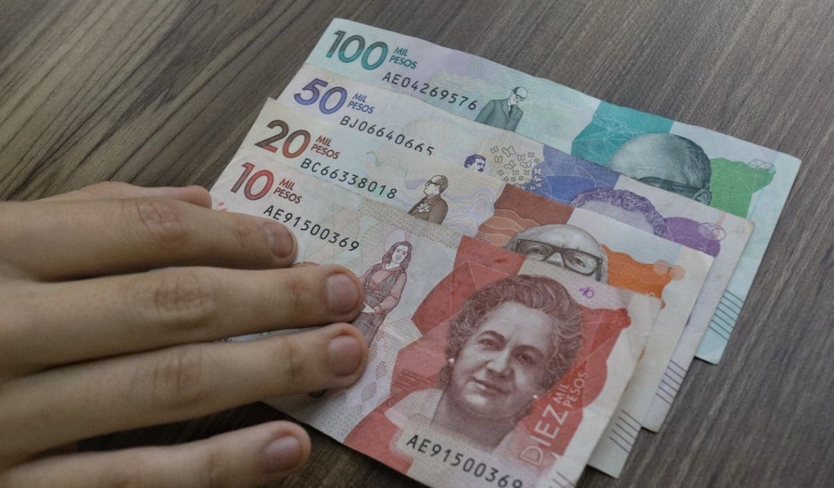 Pesos colombianos