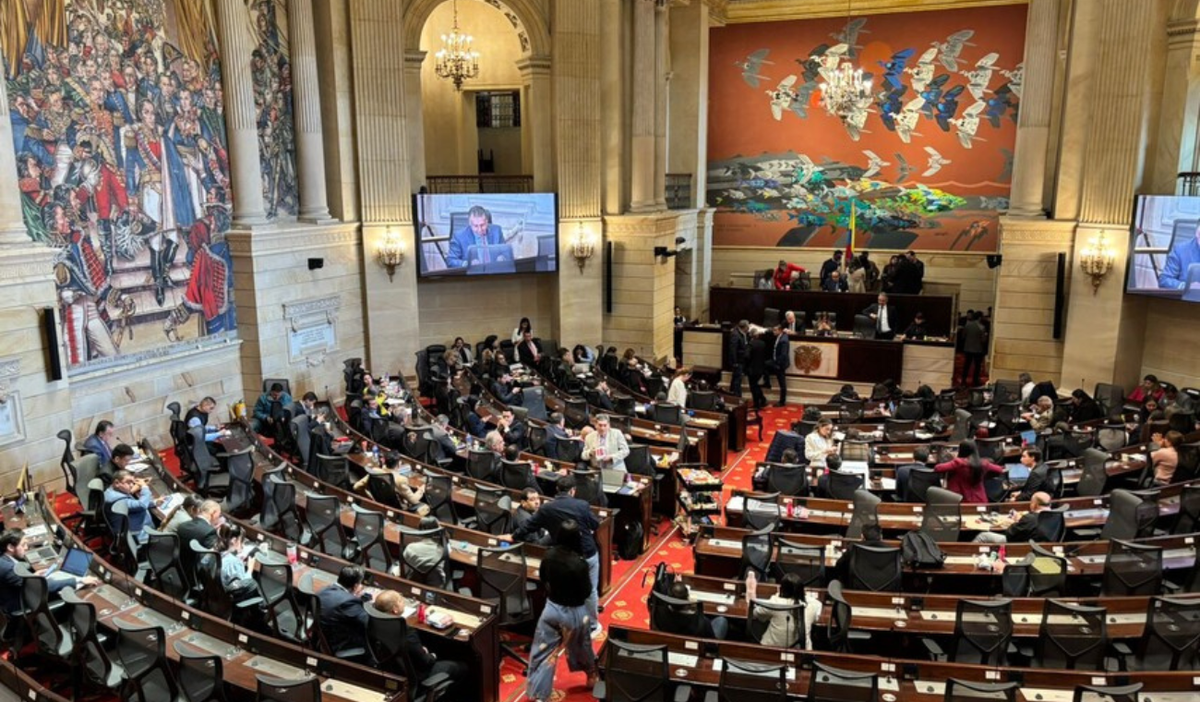Congresista alerta sobre problemas en la reforma a la salud