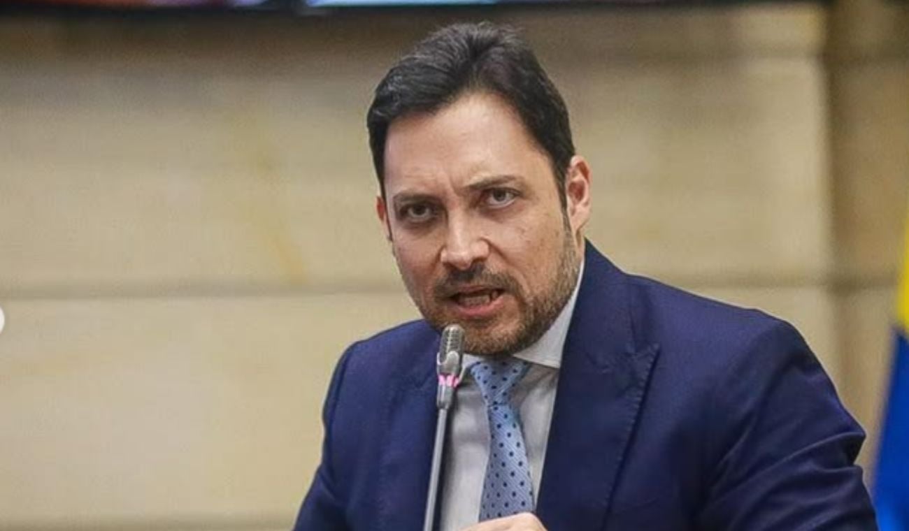 El senador Carlos Fernando Motoa